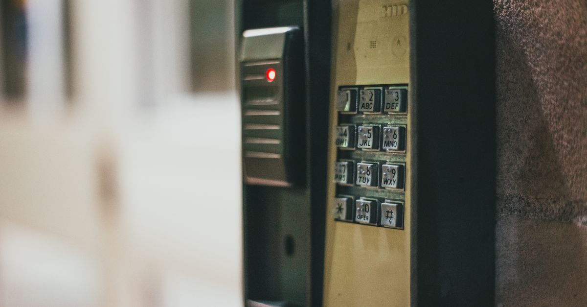 front door lock key — Princeton NJ Locksmiths